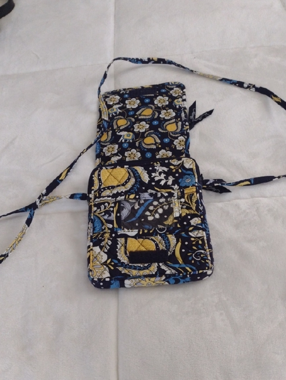 Vera Bradley Navy Yellow Blue Quilted Crossbody Organizer